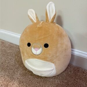 8” Keeley Tan and White Kangaroo Squishmallow